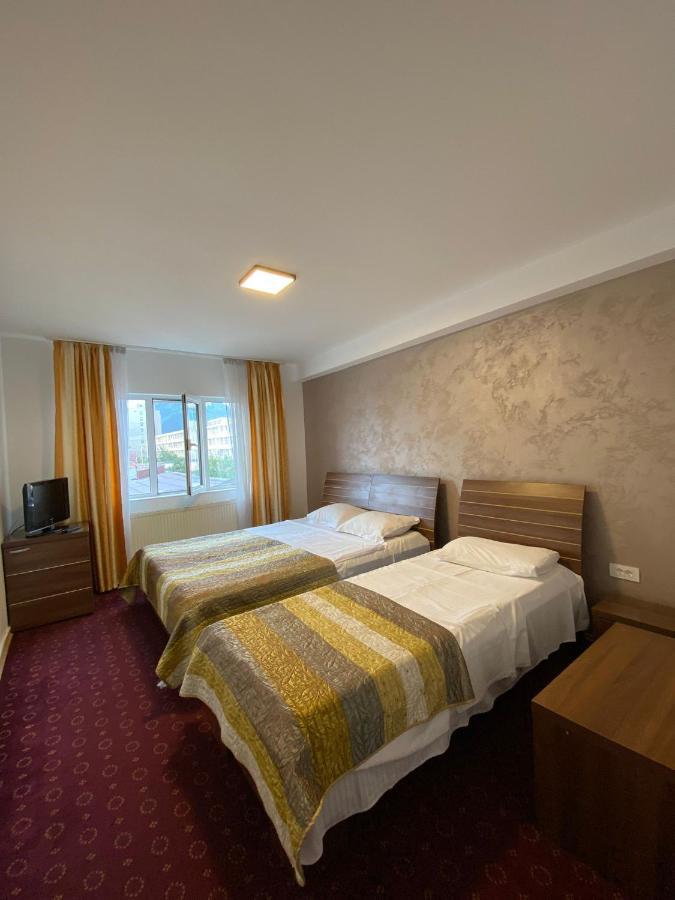 Aparthotel Global Boutique Braszów Zewnętrze zdjęcie